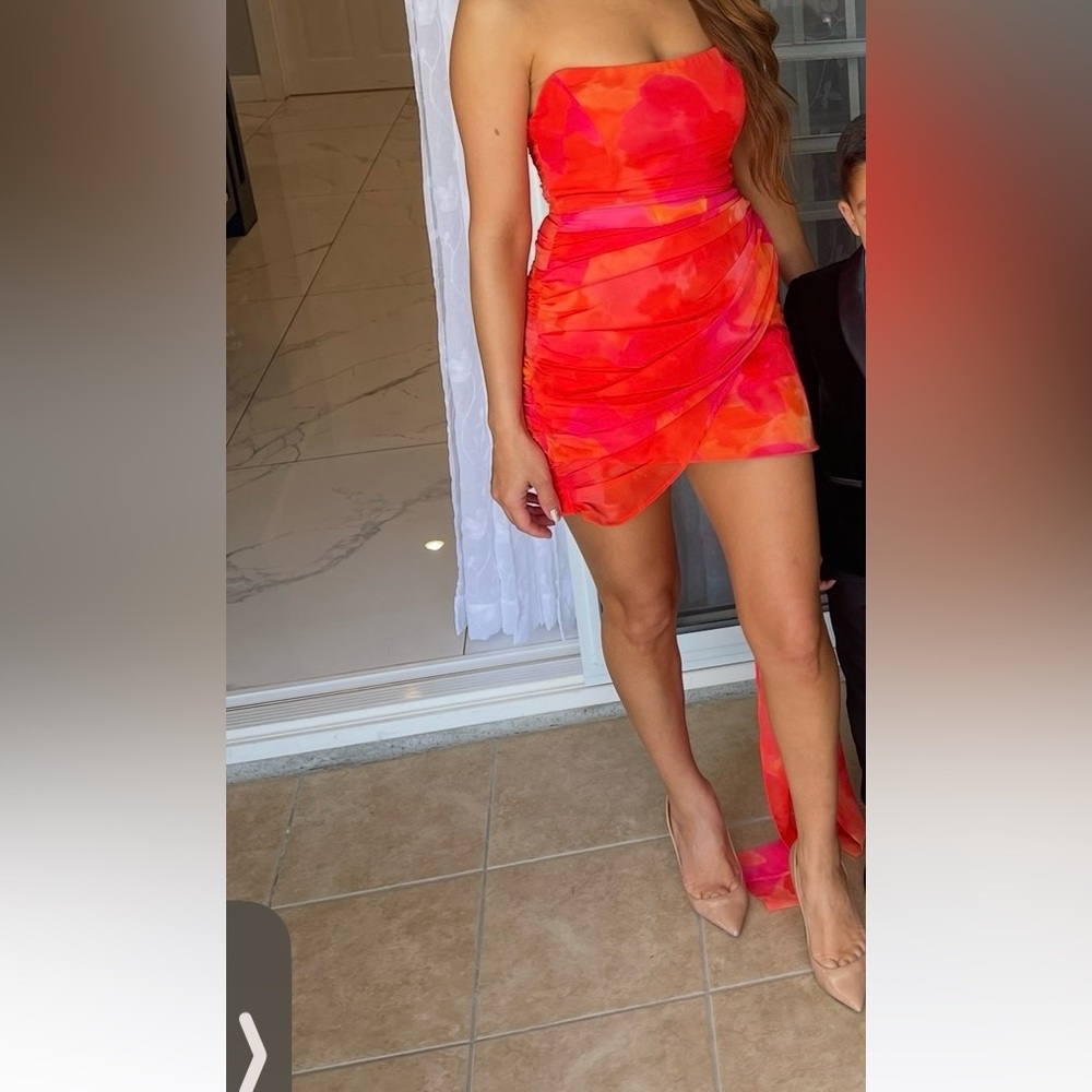 Beautiful mini dress